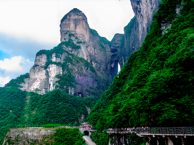 Zhangjiajie Tianmen Mountain